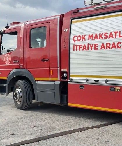 Ağır mermer blok iki işçinin üzerine devrildi: 1 işçi kurtarılamadı