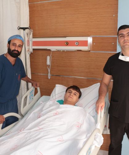 3 yıllık ağrının nedeni ultrasonda çıkmadı, muayenede bulundu