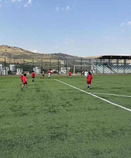 Diyarbakır’da Çocuklar ve Gençler, Sporla Zararlı Alışkanlıklardan Korunuyor