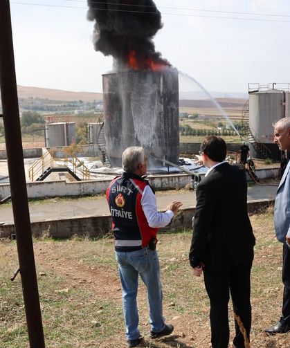 TPAO Petrol Kampındaki Yangın Söndürüldü: 2 Kişi Dumandan Etkilendi