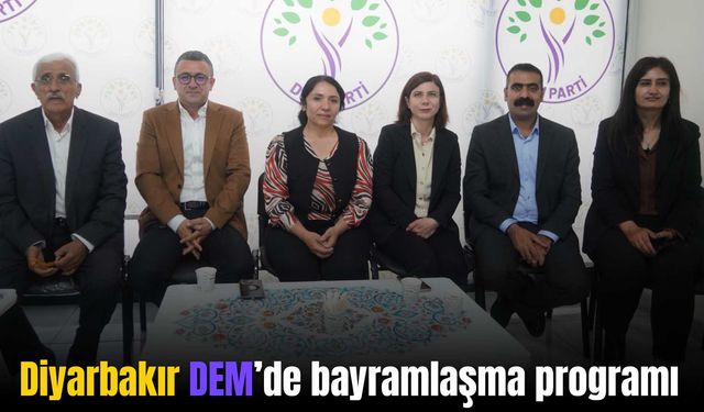 Diyarbakır Büyükşehir Belediye Eşbaşkanları, bayramlaşma programına katıldı