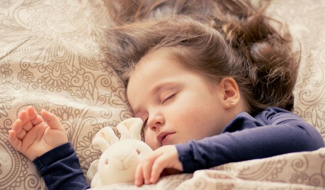 Kaliteli bir uyku için bilmeniz gereken 8 şey! Çok daha iyi uyumanızı sağlayan öneriler