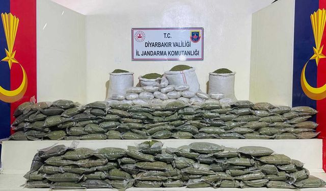 Diyarbakır'da 285 kilogram toz esrar ele geçirildi