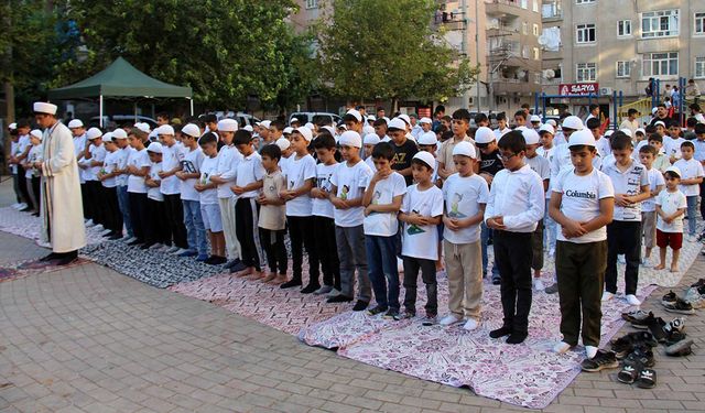 Diyarbakır’da çocuklara yönelik namaz etkinliği