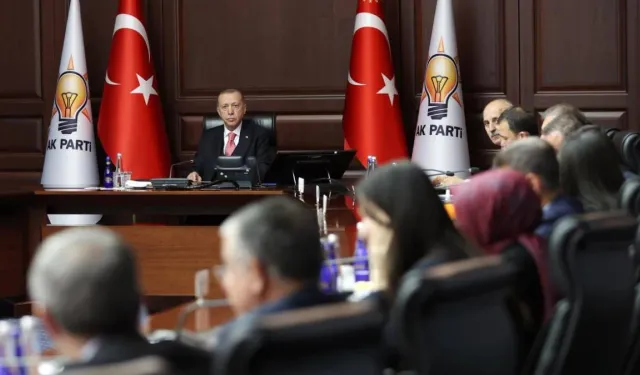 AK Parti'de Önemli MYK Toplantısı Başladı