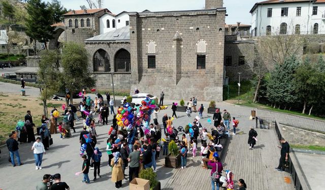 Diyarbakır’da çocuklar için unutulmaz bir bayram sevinci yaşandı