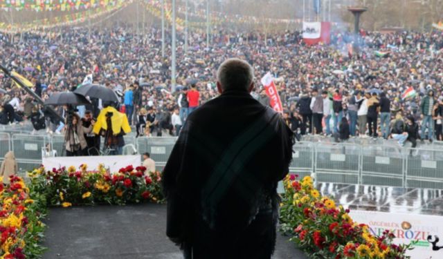 Diyarbakır Newroz'unda konuşan Bakırhan: Çözümü dışarıda değil, ortak geçmişte arıyoruz