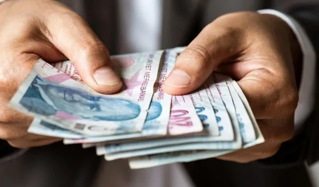 Yıl İçinde Kazanılan Paraların Zekâtı Nasıl Hesaplanır?
