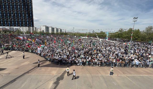 Diyarbakır'da Mevlid-i Nebi etkinliği önemli mesajlarla sona erdi