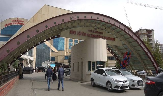 Kaynayan Tatlı Şerbeti Döküldü 3 Yaşındaki İsra Yaralandı