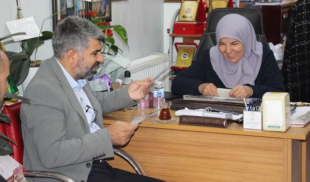 HÜDA PAR Milletvekili Faruk Dinç, Ağrı'da esnaf ziyaretlerinde bulundu