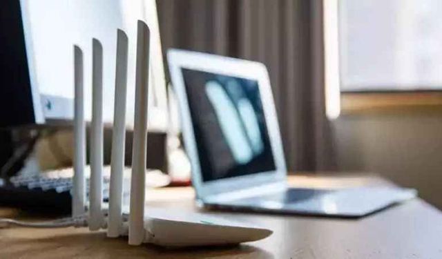Yeni Evli Çiftlere 3 Ay Ücretsiz İnternet Desteği