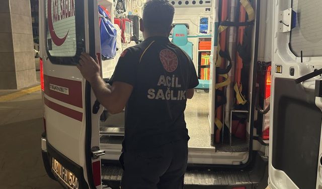 Adıyaman’da yeğen amcasını bıçakladı: 1 Yaralı