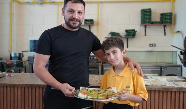 Gaziantep'in En Küçük Katmer Ustası
