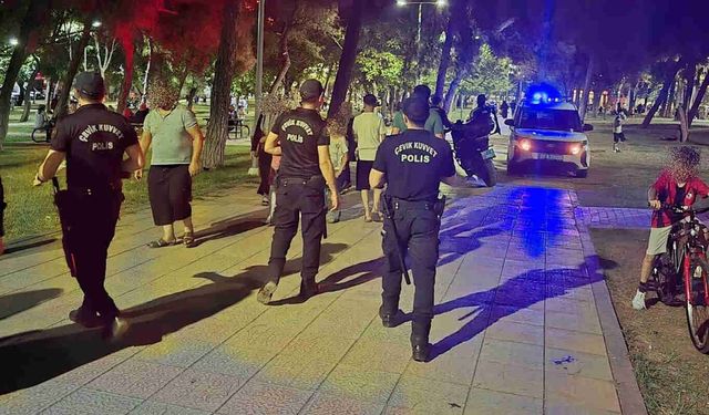İl Emniyetinden Park ve Sokak Denetimlerinde 20 Bin 661 Kişi Sorgulandı