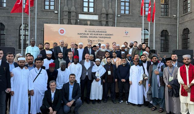 Diyarbakır’da Misafir Hafızlardan Kur’an Ziyafeti