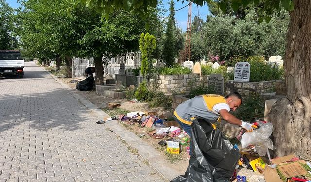 Mardin'de Bayram Sonrası Mezarlıklarda Yoğun Mesai