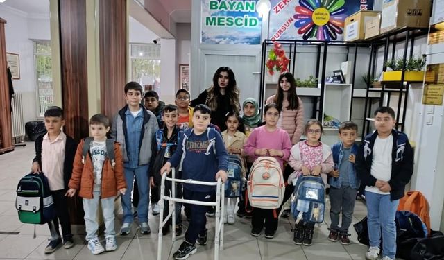 İş Adamından Öğrencilere Eğitim Desteği
