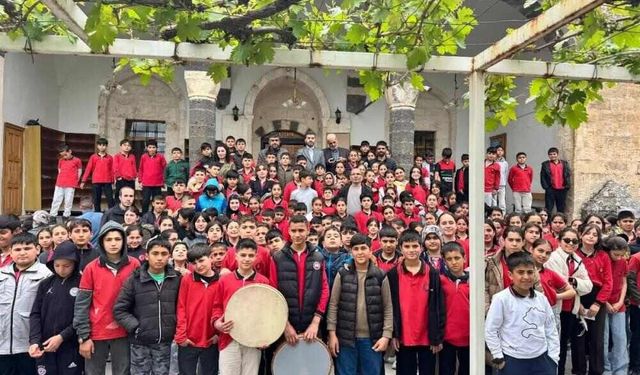 Diyarbakır'da 150 Öğrenci Camide Buluştu