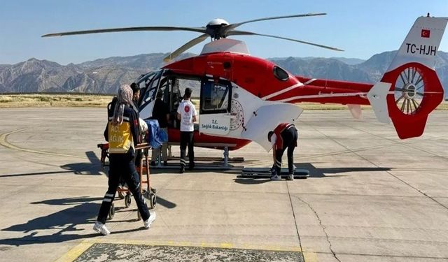 Şırnak'tan Diyarbakır ve Van'a Hava Ambulansı ile Hasta Sevki Yapıldı
