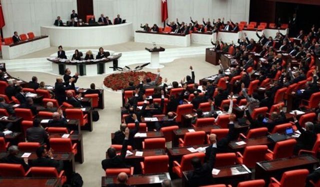 Alkollü İçki Firmalarına Yeni Kısıtlama Geliyor