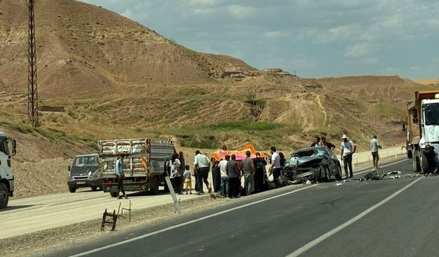 Batman-Bismil Karayolunda Trafik Kazası: Yaralılar Hastaneye Kaldırıldı