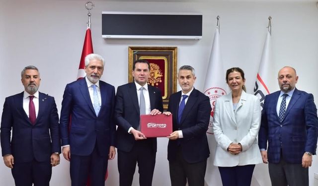 Diyarbakır'ın İlçelerine Yeni Spor Tesisleri Yapılıyor