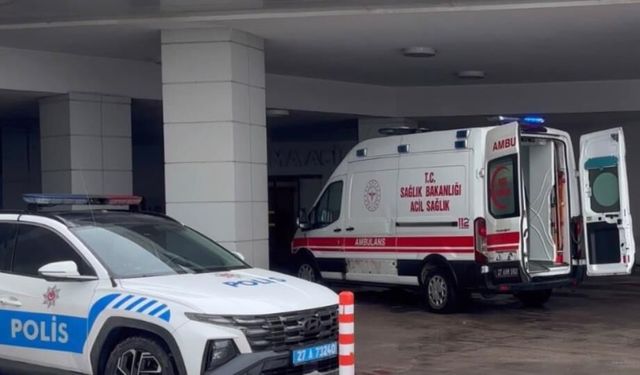 Karne Günü Okul Çıkışındaki Kavgada 10. Sınıf Öğrencisi Ağır Yaralandı