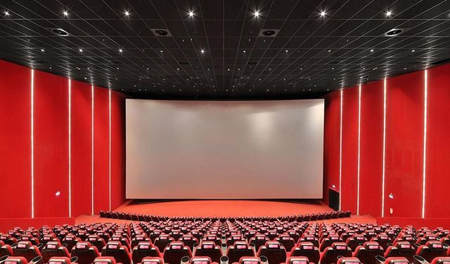 TÜİK: Sinema Seyircisi Azaldı, Tiyatroya İlgi Arttı