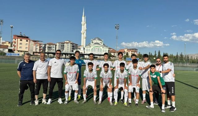 Diyarbakır DSi Spor Türkiye'nin En İyi 4 Takımı Arasına Girdi