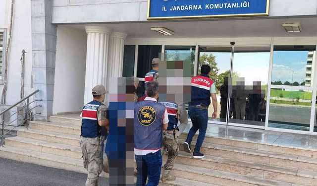 Göçmen Kaçakçılığı Operasyonu: 32 Organizatör Hakkında Yasal İşlem Başlatıldı