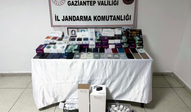 Jandarma 1,5 milyon TL Değerinde Kaçak Malzeme Ele Geçirdi