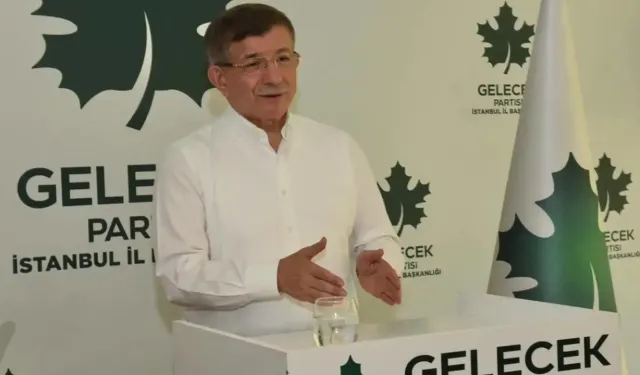 Ahmet Davutoğlu’ndan Sürpriz Karar: Gelecek Partisi Siyasi Faaliyetlerini Sonlandırıyor