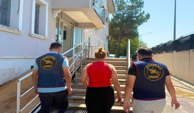 15 Yıl Hapis Cezası Bulunan Hükümlü Kadın Yakalandı