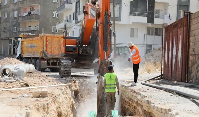 Mazıdağı'nda İçme Suyu ve Kanalizasyon Hatları Yenileniyor