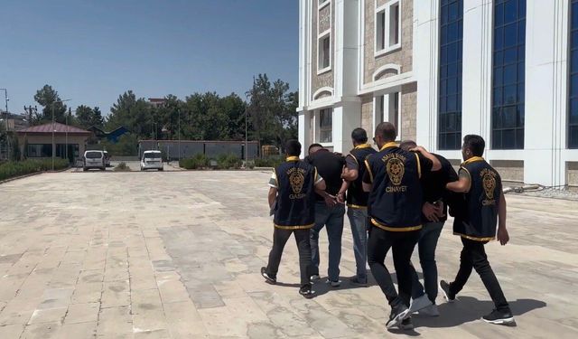 Sürücüye saldıran 2 şüpheli tutuklandı