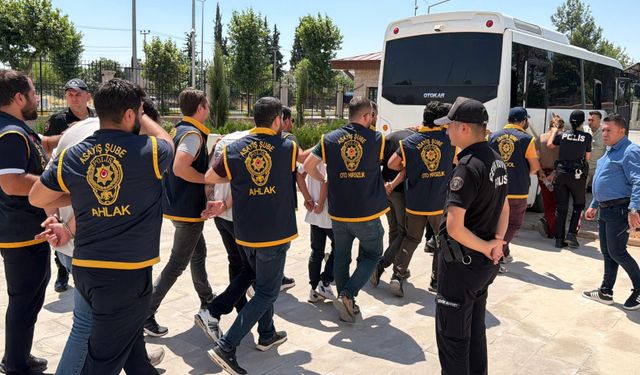 Sahte bankacılar operasyonla yakalandı