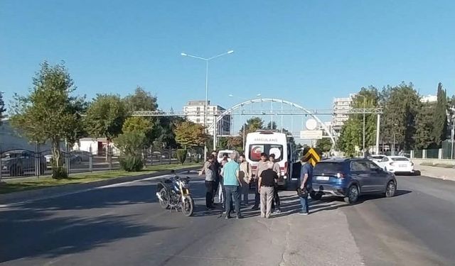 Adıyaman’da Trafik Kazası: Motosiklet Sürücüsü Yaralandı
