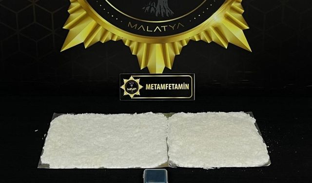 900 gram metamfetamin ele geçirildi: 1 tutuklama