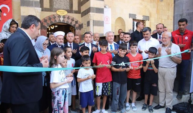 Aslına Uygun Restore Edildi: Bostancı Camii Kapılarını Açtı