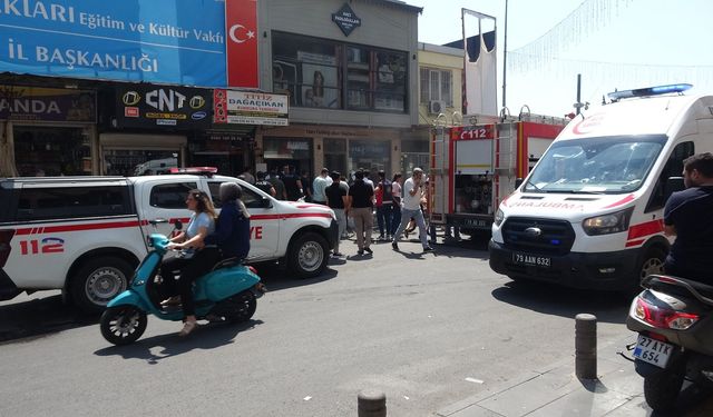 Tatlıcı dükkanında yangın paniği