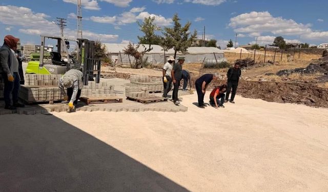 Çermik’te Mahalle Yolları Daha Konforlu Hale Geliyor