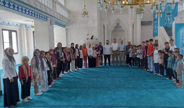 Çermik'te Yaz Kur'an Kursu Kapanış Programı Düzenlendi