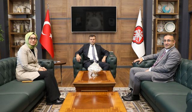 Bismil Kaymakamı Hasar ve eşi Hakim Ceren Hasar’dan Niğde Valisi’ne ziyaret