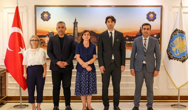 Diyarbakır’da dikkat çeken ziyaret: Başsavcıvekili Üzen, Eşbaşkan Bucak ile görüştü