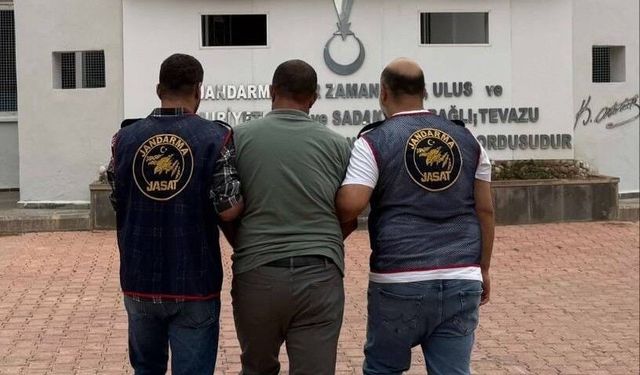 27 yıl kesinleşmiş hapis cezasıyla aranan şahıs yakalandı