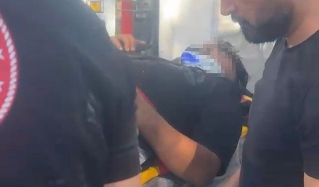 Şarampole yuvarlanan otomobilde 2 kişi yaralandı