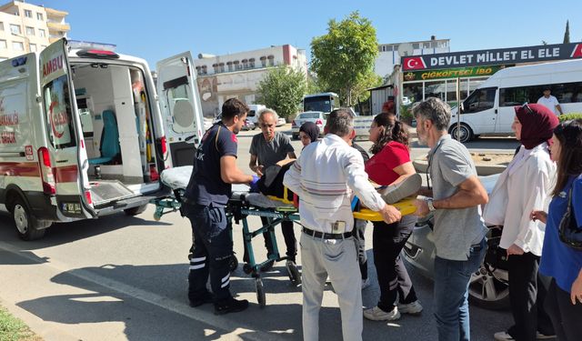 Yaya geçidinde otomobilin çarptığı kadın yaralandı