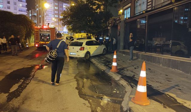 Gece Saatlerinde Korkutan İş Yeri Yangını