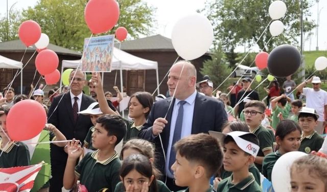 Diyarbakır’da Uçurtma Şenliği Gerçekleştirildi